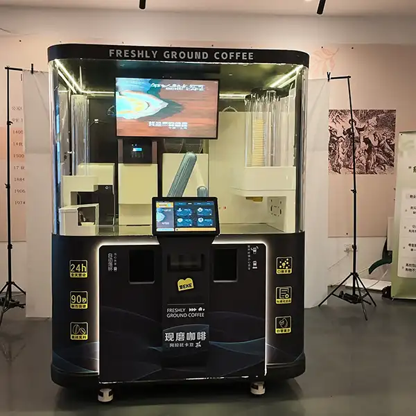 Máquina de venda automática de robô de café